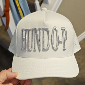 New NO Tag Crown Lids White Cap Silver Embroidered HUNDO.P 100% baseball Hat